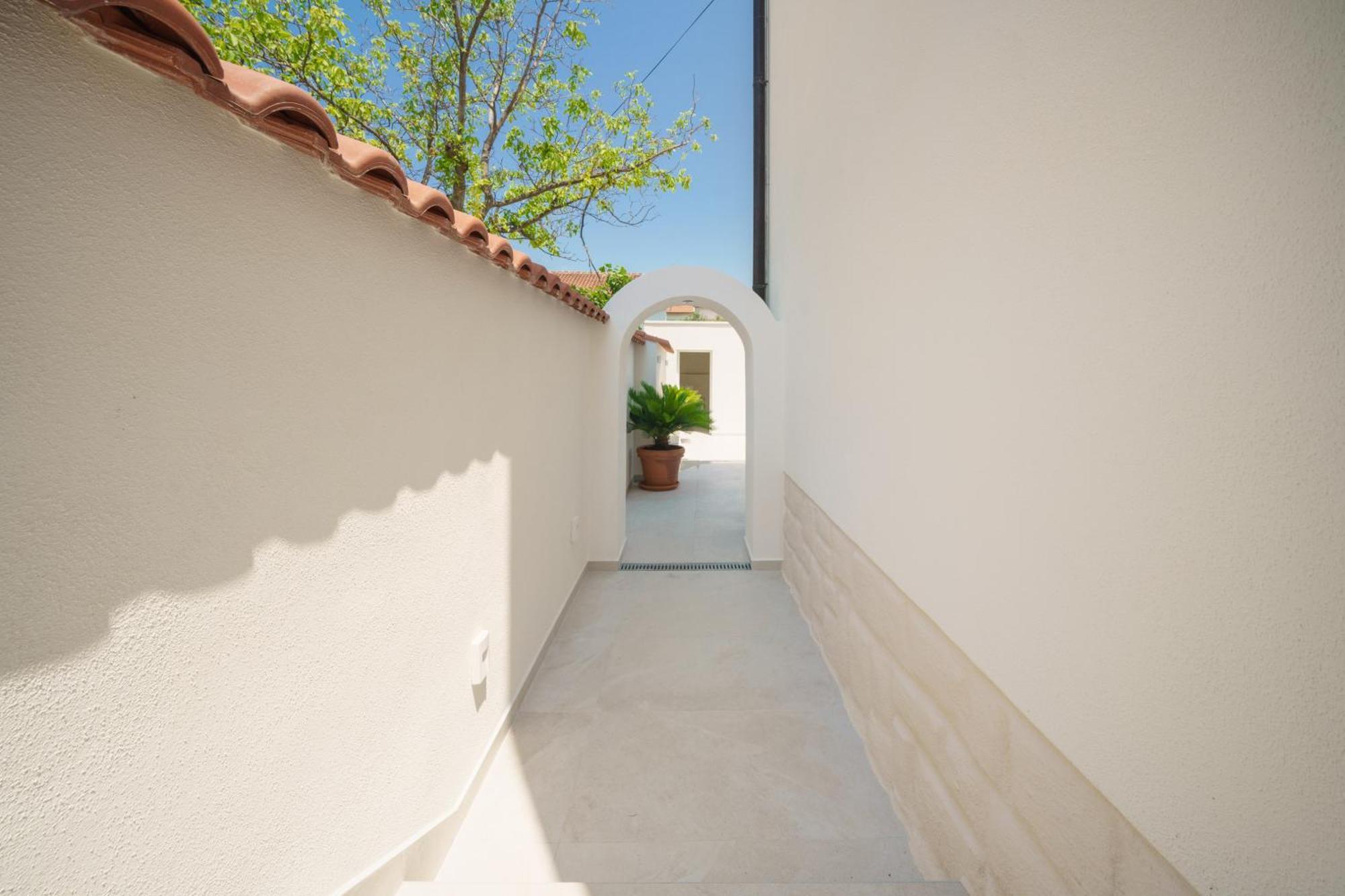 Villa Bianca Vodice Esterno foto